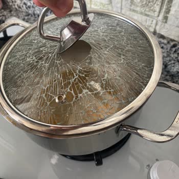 Schafer İlk Kullanımda Patlayan Tencere Kapağı Hayal Kırıklığı Yarattı