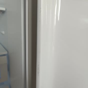 Kullanılmamış Buzdolabında Defolu Ürün Ve Çözüm Eksikliği Nedeniyle Mağduriyet