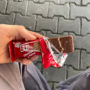 Aldığım Eti Çikolatalı Gofretin Şekil Bozuk Çıkması Hayal Kırıklığı Yarattı