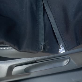 Jack & Jones Yeni Alınan Montun Fermuarı İlk Kullanımda Kırıldı Mağaza Çözüm Sunmadı