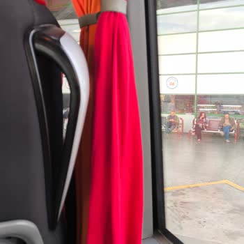 Otobüsün Geç Kalkışı Ve Bilgilendirme Eksikliği Yolcuları Mağdur Ediyor