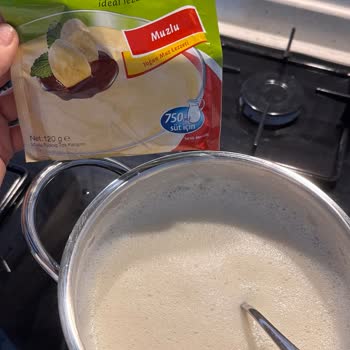 Muzlu Puding Kıvam Almadı, Köpürdü Ve Hayal Kırıklığı Yaşattı