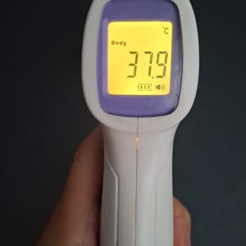 Hatalı Ölçüm Yapan Ateş Ölçer Ve Destek Eksikliği