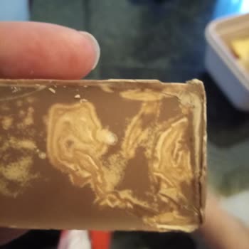 Çocuğum İçin Aldığım Ülker Sütlü Çikolatada Bozulma Ve Sağlık Riski