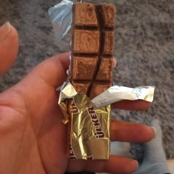 Çocuğum İçin Aldığım Ülker Sütlü Çikolatada Bozulma Ve Sağlık Riski