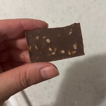 BİM'den Son Kullanma Tarihi Geçmiş Çikolata Satışı Hayal Kırıklığı Yarattı