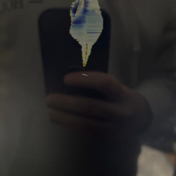 Yetkili Servis Tamir Sırasında Televizyon Ekranını Bozdu, Mağdur Edildik