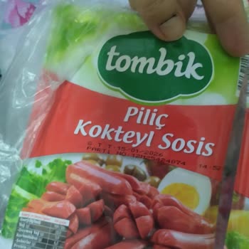 Tombik Piliç Kokteyl Sosis İçinden Kemik Parçası Çıkması Ve Gıda Güvenliği Riski
