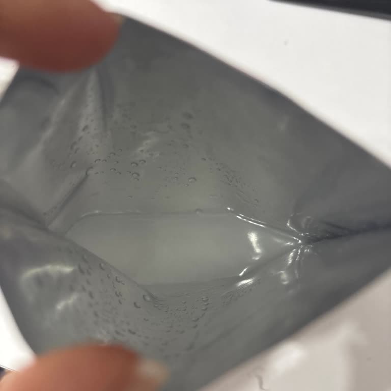 Dermokil Kağıt Yüz Maskesinden Sadece Sıvı Çıkması Ve Maske Eksikliği