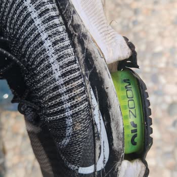 Kısa Sürede Deforme Olan Nike Air Zoom Tempo Next% Ayakkabısı Hayal Kırıklığı Yarattı