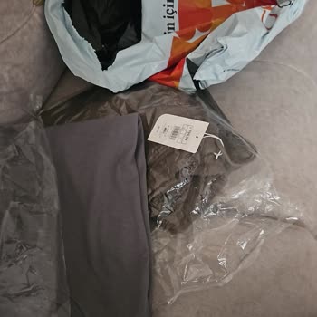 Siparişimdeki Adidas Ayakkabı Eksik Gönderildi Müşteri Hizmetleri Çözüm Sunmadı