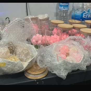 Özenle Paketlenen Mumlar Aras Kargo İle Paramparça Ulaştı Maddi Zararım Büyük