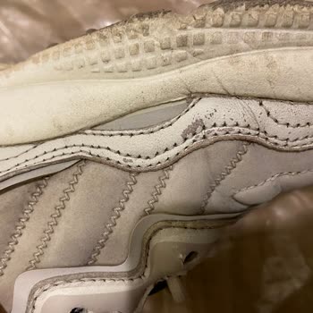 Satın Aldığım Adidas Ayakkabının Kısa Sürede Deformasyonu Ve İade Talebime Olumsuz Yanıt