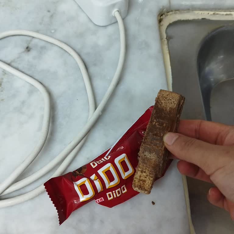 Aldığım Ülker Dido Gofret Bayat Ve Dağılmış Çıktı Hijyen Endişesi Yaşadım