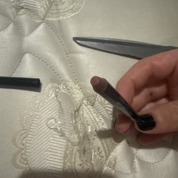 Golden Rose Jelatini Kapalı Dudak Kalemi Kullanılmış Ve Defolu Çıktı Hijyen Endişesi Yaşıyorum