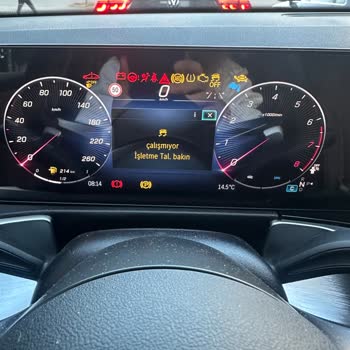 Yazılım Güncellemesi Sonrası Yolda Kalan Araç Ve Çelişkili Yol Yardım Hizmeti