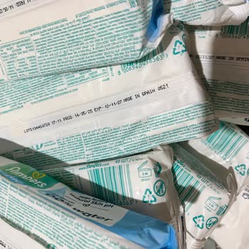 Islak Mendillerin Özensiz Paketlenmesi Ve Kullanılamaz Hale Gelmesi