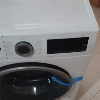 Kırık Teslim Edilen Çamaşır Makinesi İçin Değişim Talebim Karşılanmadı