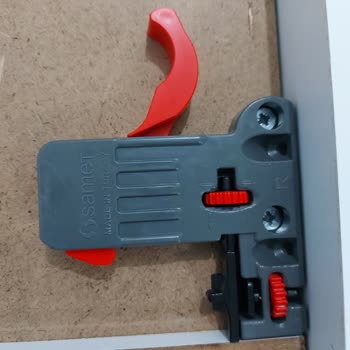 Çekmecedeki Kırık Ray Ve Yedek Parça Temininde İletişim Sorunu Yaşıyorum