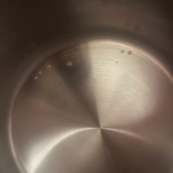 İlk Kullanımda Lekelenen Düdüklü Tencere İçin Ürün Değişim Talebi