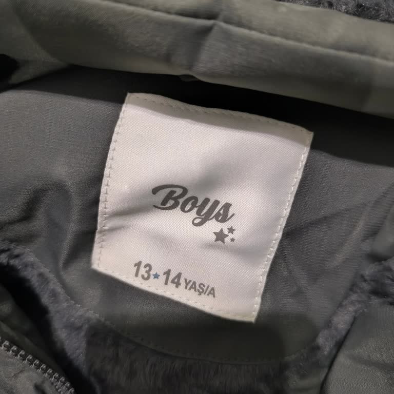 Onayım Olmadan Yanlış Beden Mont Gönderildi, Çözüm Sunulmadı