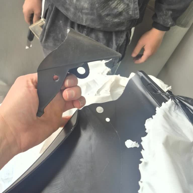 Kırık Parça Teslimatı Ve İlgisiz Müşteri Hizmeti