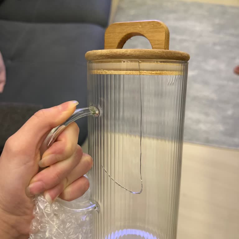 Çatlak Ürün Ve Yetersiz İade Desteğiyle Mağduriyet