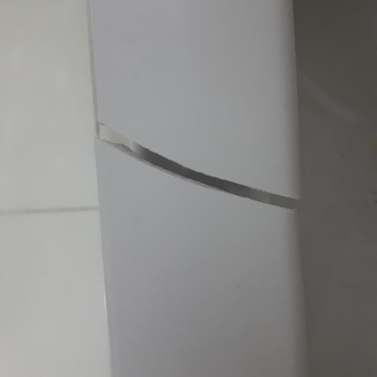 Vitra En 997 Klozet Kapağı Sürekli Kırılıyor Ve Yedek Parça Bulunamıyor