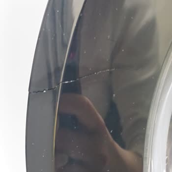 Garanti Kapsamında Kapak Çatlağına Ücret Talebi Ve İlgisiz Servis