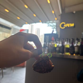 Hastane Kafesinde Kurabiyeden Çıkan Plastik Lastik Sağlığımı Riske Attı