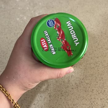 Aldığım Salçada Kurt Ve Köpüklenme Şoku: Sağlığımız Tehlikede!