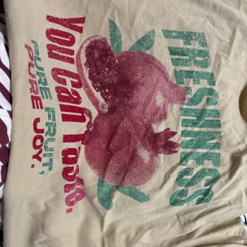 Kısa Sürede Yıpranan Tişört Nedeniyle Hayal Kırıklığı