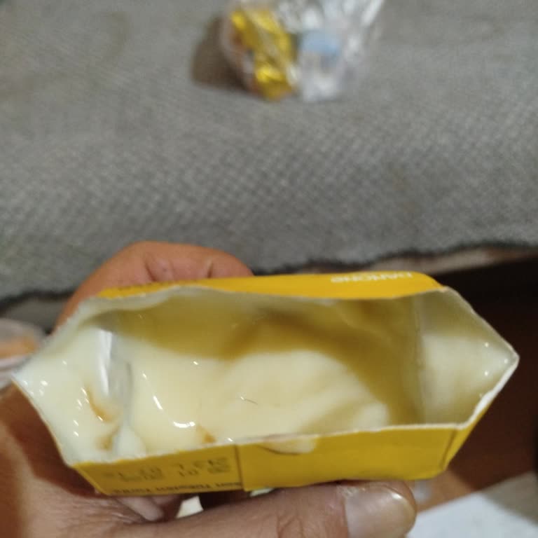 Kapalı Danone Muzlu Puding İçinden Kıl Çıkması ve Hijyen Endişesi