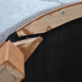 Eksik Ve Kusurlu Koltuk Takımı, İlgisiz Ve Oyalayıcı Hizmet!