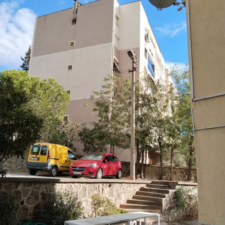 Aylarca Yanmayan Sokak Lambası Ve Gerçeğe Aykırı Arıza Kayıtları