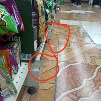 A101 Mağazasında Güvensiz Ortam Ve İlgisiz Personel Nedeniyle Yaşanan Kaza