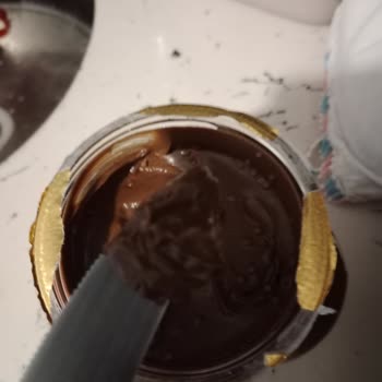 Son Kullanma Tarihi Geçmemiş Nutella'da Tanecikli Ve Bozuk Görünüm Şoku