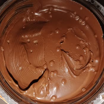 Son Kullanma Tarihi Geçmemiş Nutella'da Tanecikli Ve Bozuk Görünüm Şoku
