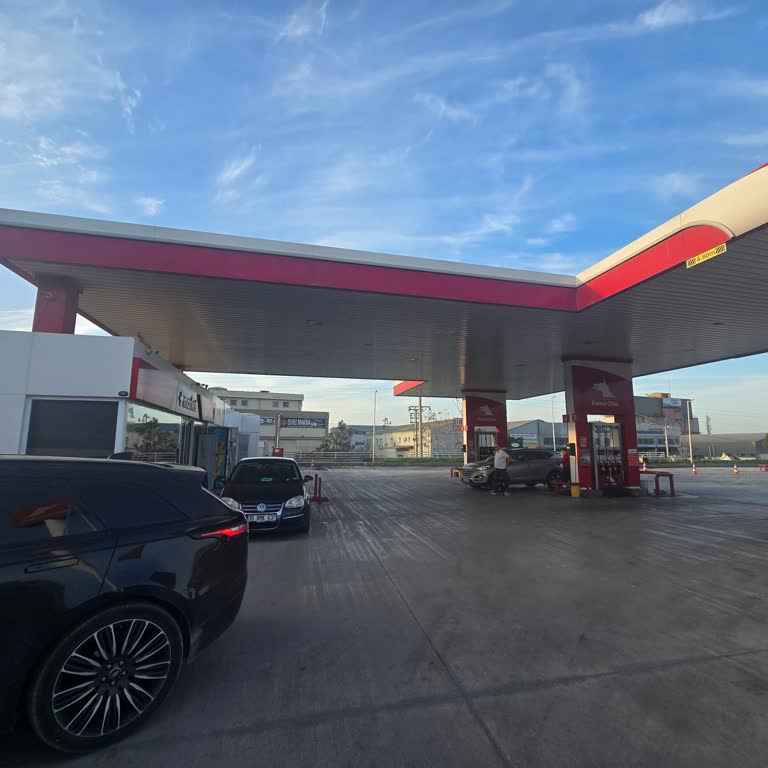 İzmir Naldöken İstasyonunda Müşteriye Yakışıksız Müdür Tavrı