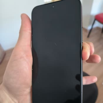 Kutusundan Arızalı Çıkan Telefon İçin Ücret İadem Yapılmıyor