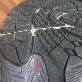 Aldığım Ayakkabı Defolu Ve Kullanılmış Geldi, Mağdur Edildim!
