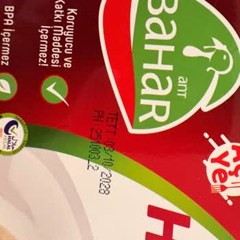 Bahar Hindi Konserve Hindi Tandır Ürününde Büyük Kemik Parçası İle Karşılaşılması Ve Güven Sorunu