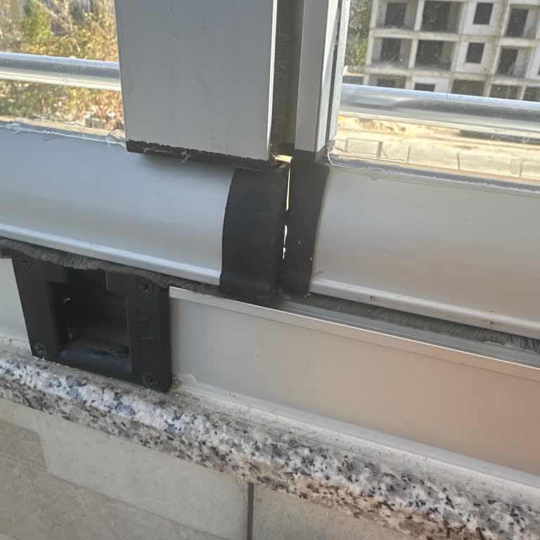 Cam Balkon Sorunu Ve Müşteri İletişiminde Saygısızlık