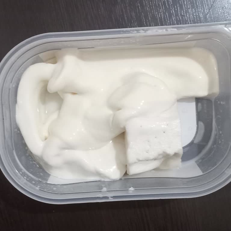 Bozuk Ve Kalitesiz Peynirler Gönderildi, Firma Sorumluluğu Üstlenmedi