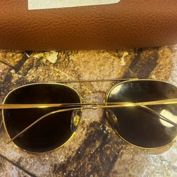 Rayban Gözlüğümde Sürekli Aynı Sorun, Onarım ve Parça Desteği Yok!