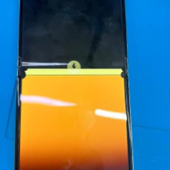 2 Aylık Samsung Galaxy Z Flip 5 Garanti Dışı Bırakıldı, 8.500 TL Tamir Ücreti Şoku