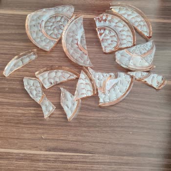 Karaca Kötü Paketleme Sonucu Kırık Gelen Ürün