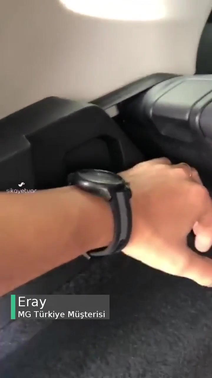 MG HS Tavan Döşemesi Ve Plastik Aksam Problemi videonun kapak resmi