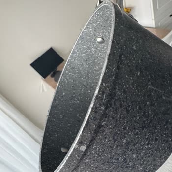 Karaca Salvador Bio Granit Serisinde Soyulma Ve Adil Olmayan Değişim