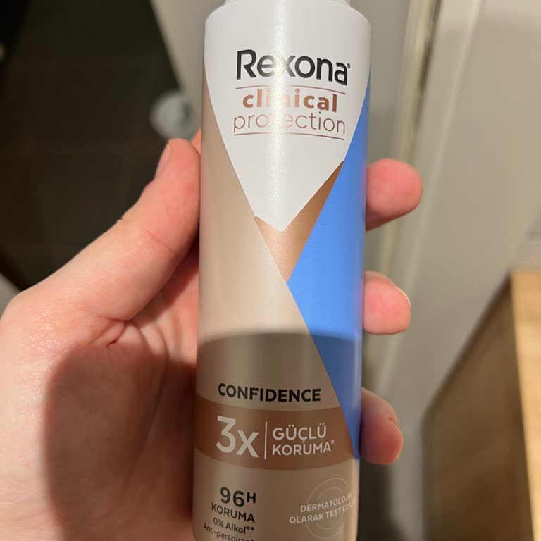 Rexona Clinical Protection Spray, problema con botón, solicito cambio